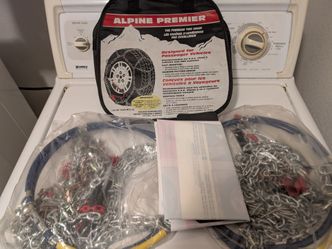 15/16 inch snow chains. Unused. $40