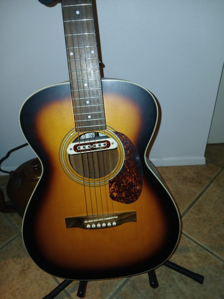 Guild Troubabdour 240D