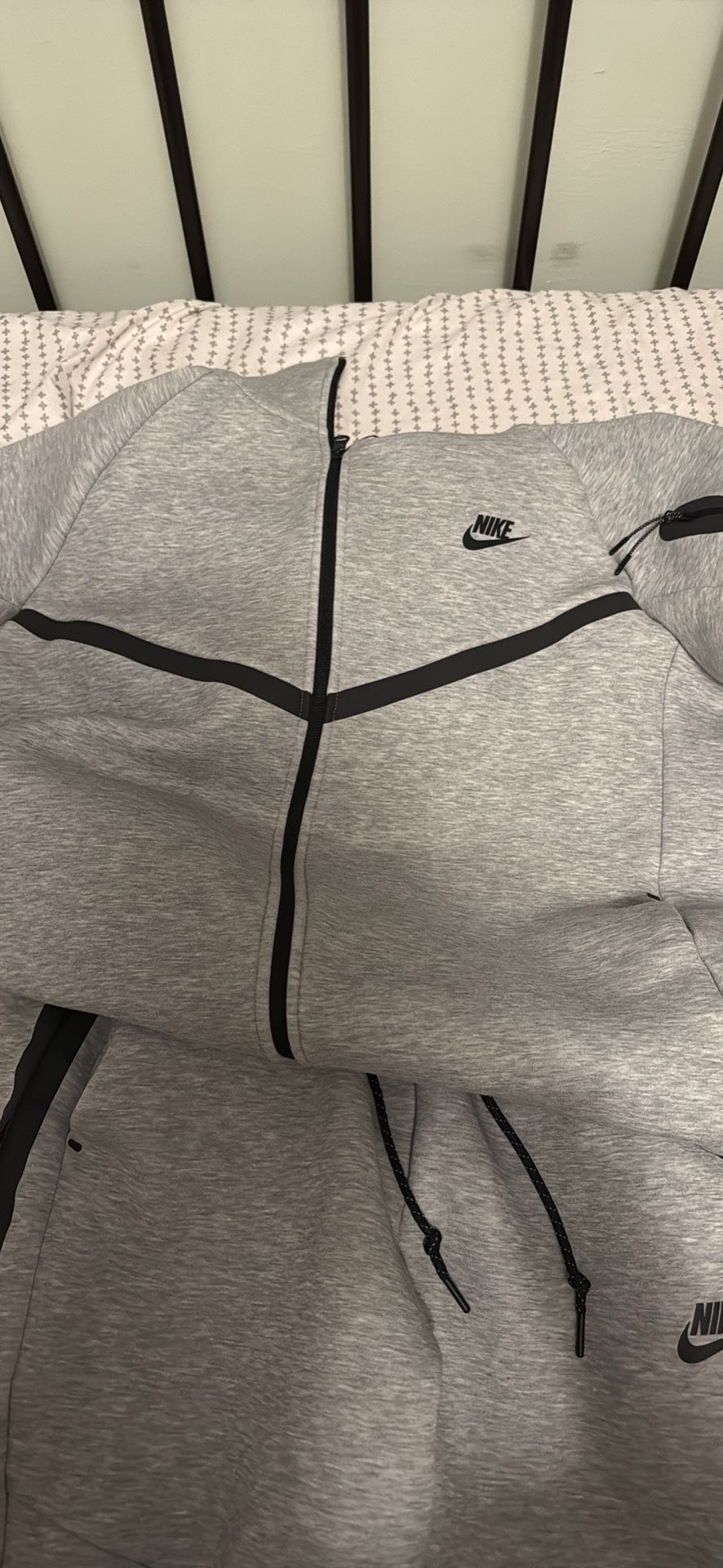nike tech