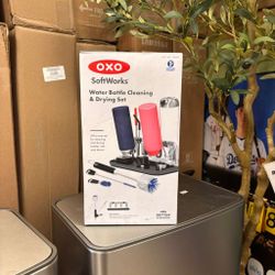 OXO water bottle cleaning and drying set