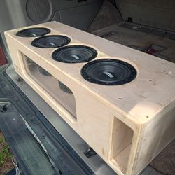 6.5" Sundown Subwoofers With Box 