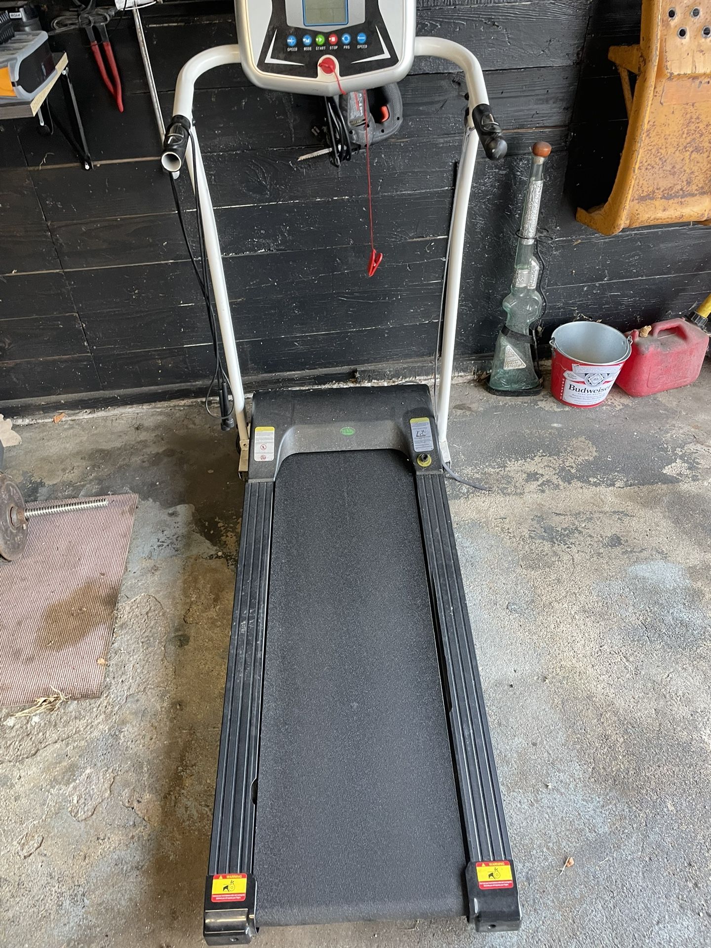 Treadmill 