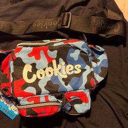 Cookies Camo Nylon Shoulder Bag (Cookies Camo Blue