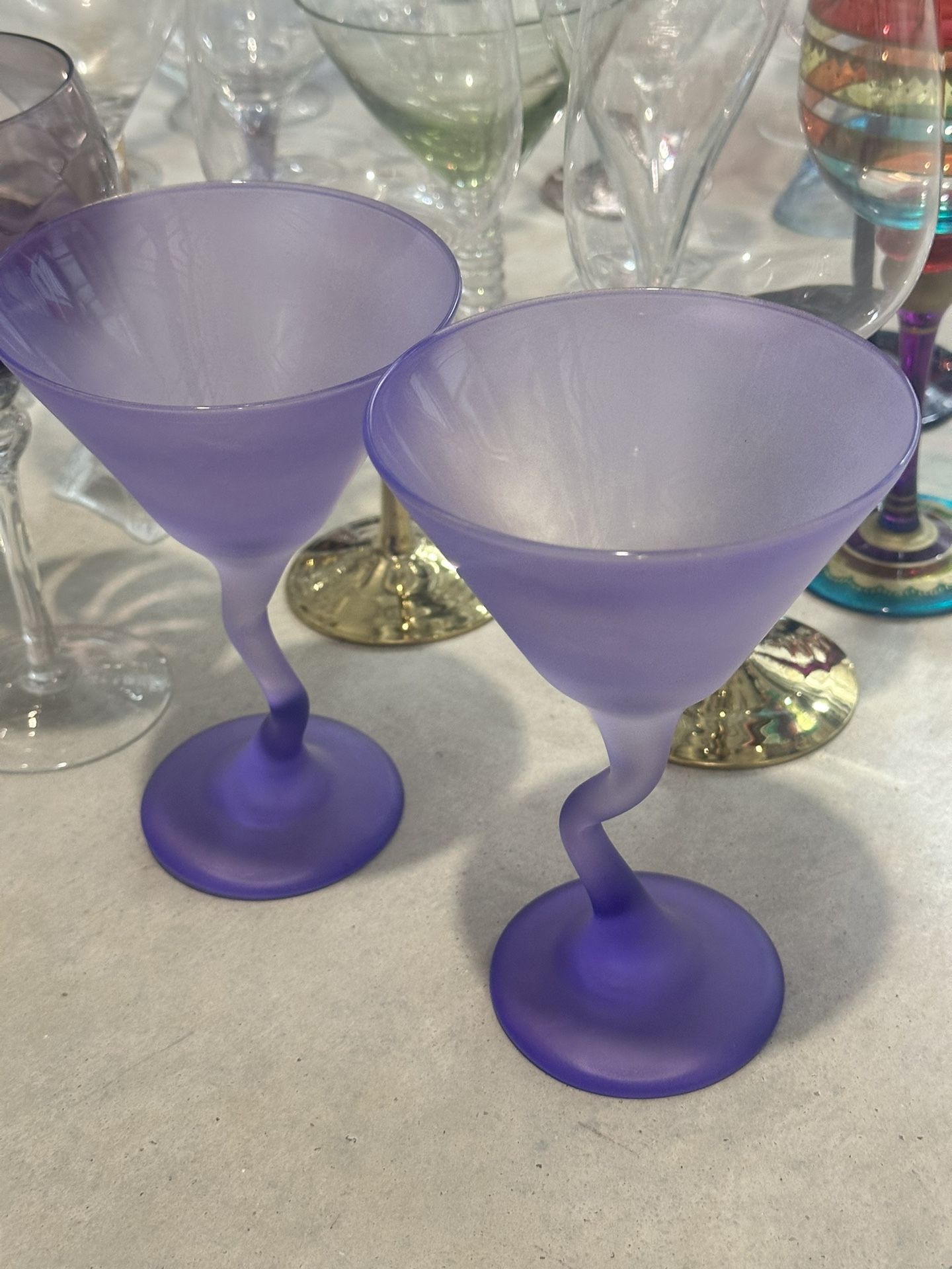 Set 38 glasses for various drinks