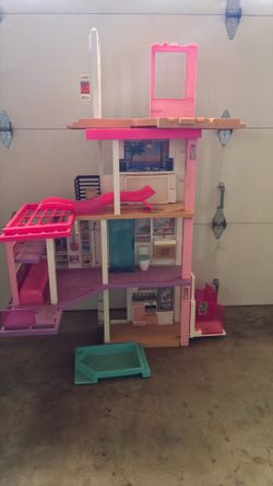 3 floor Barbie house