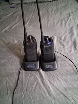 Kenwood Handheld Portable 2 way Business Radio
