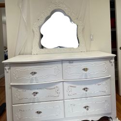 Drawers + Mirror