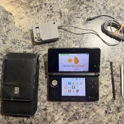 Nintendo 3DS Console Cosmo Black