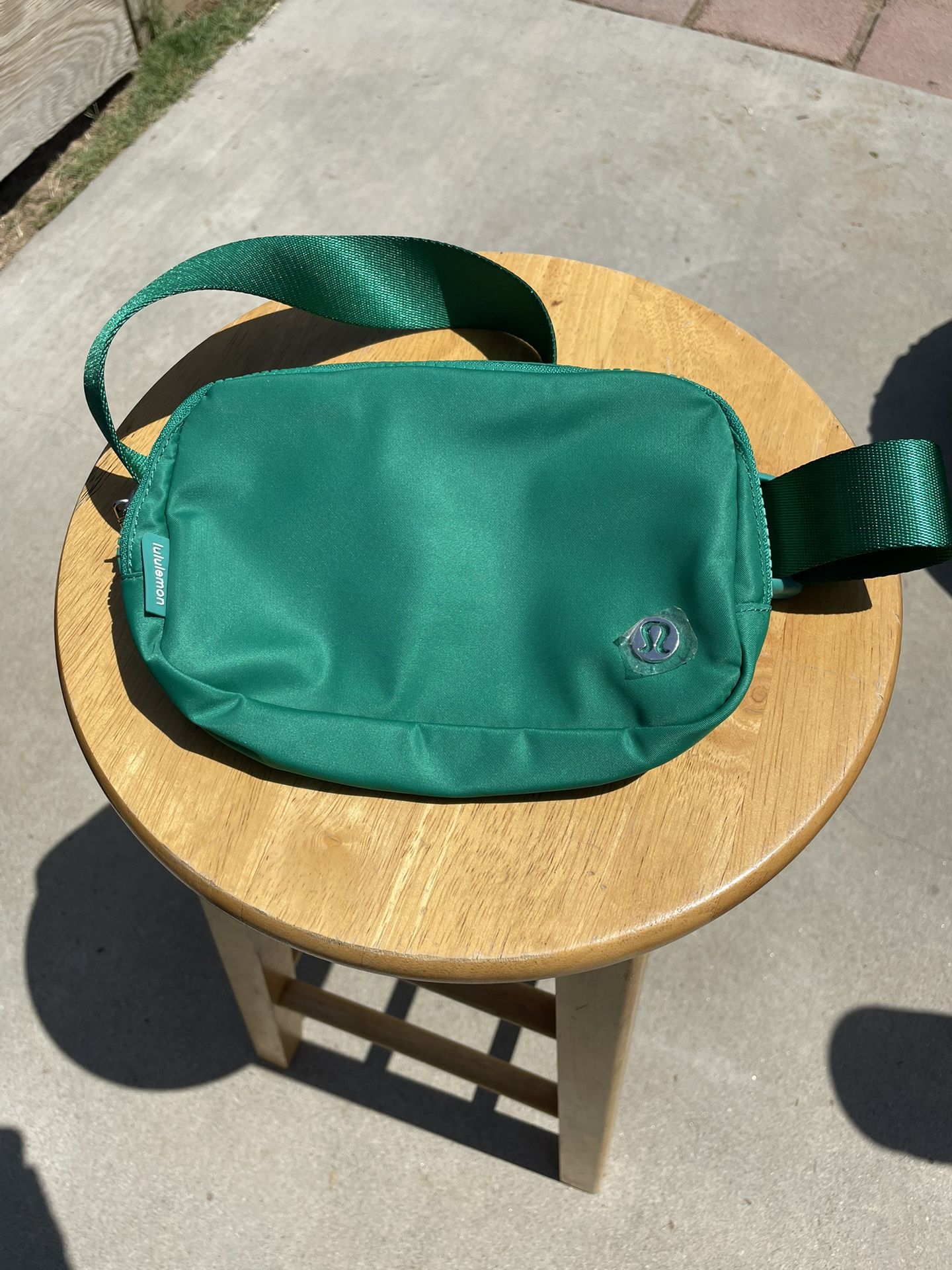 Lululemon Everywhere Belt Bag 1L