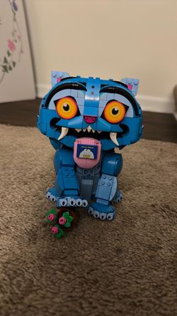 LEGO Weird But Wonderful The Cheshire Cat
