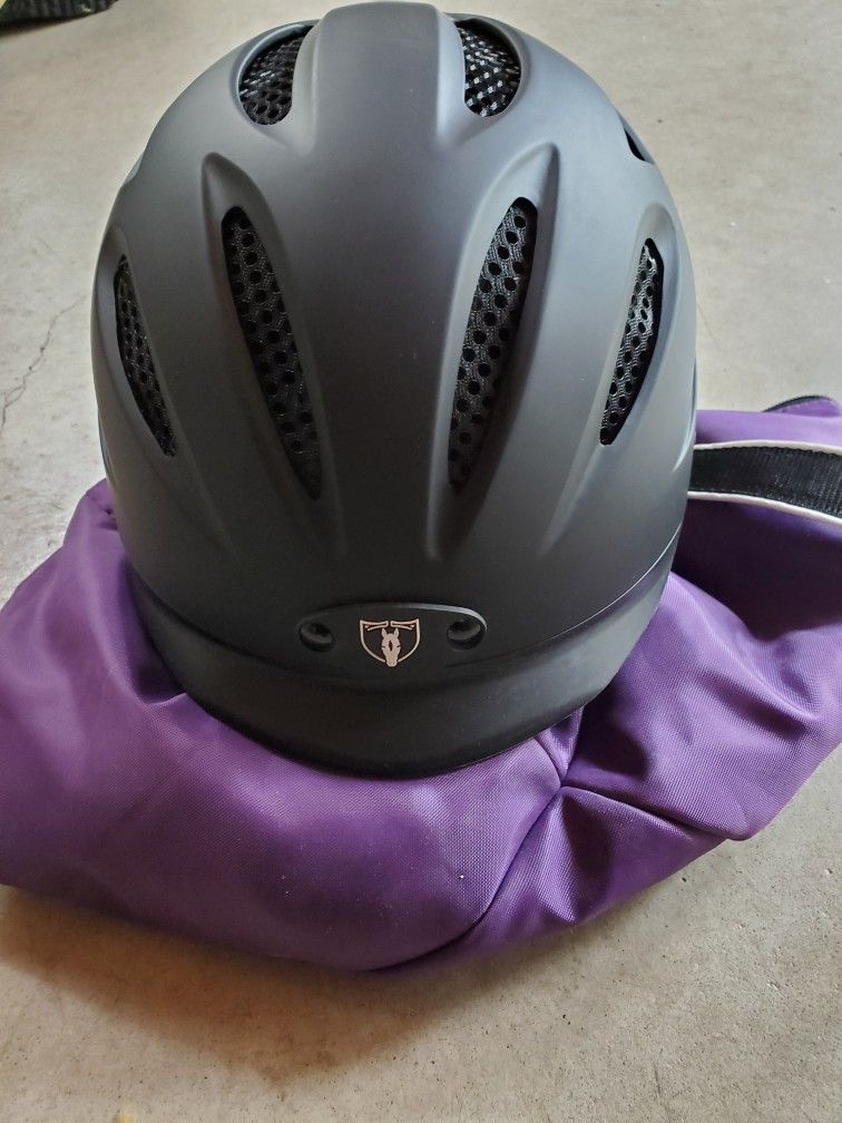 NEW Tipperary Sportage 8500 Riding Helmet