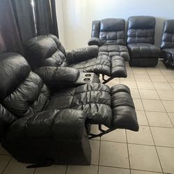 2 Recliner Couch’s 