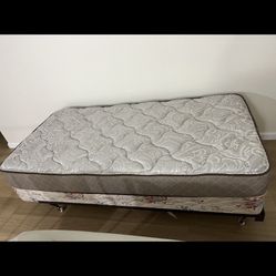 Twin Bed Set + Sheet Etc 