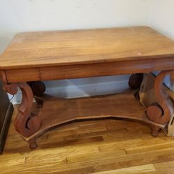 Free Wood Desk/Kitchen Island 