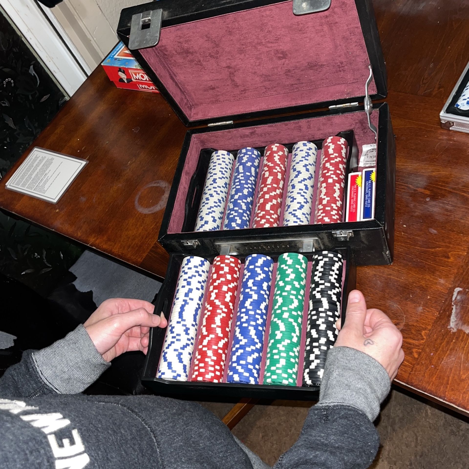 Black Stone Poker Stick Box