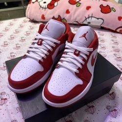 Air Jordan 1s Low 