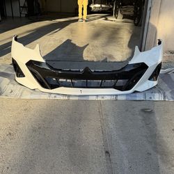 OEM 2024-2025 BMW G60 5 Series M Sport Front Bumper Complete w/ Sensors White