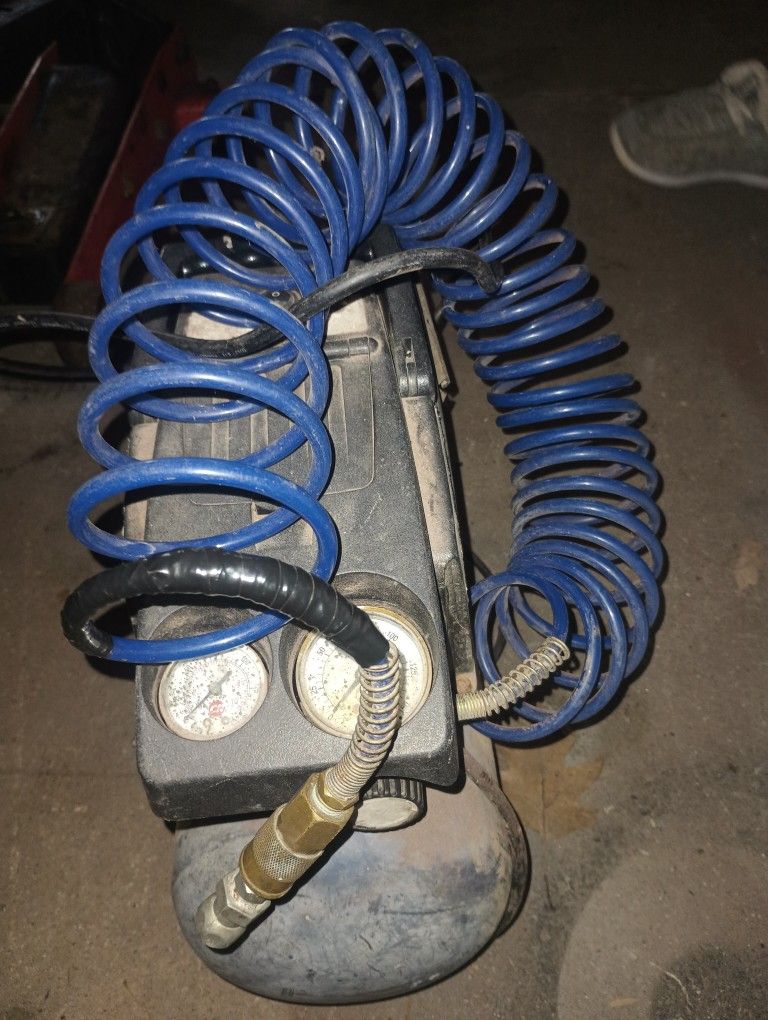 Air Compressor 