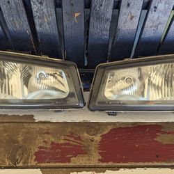 Chevy Headlight Set 