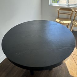 Black Round Wood Dining Table 