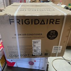 AC - Frigidaire 15,100 BTU 115V Window Air Conditioner Cools 850 Sq. Ft.