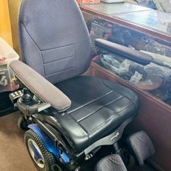 Permobil M300 HD Power Wheelchair
