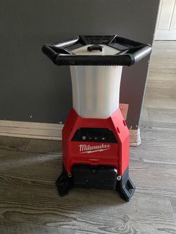 Milwaukee light