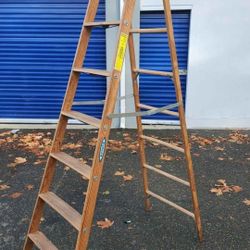 Werner 8' Wooden Ladder Model W368