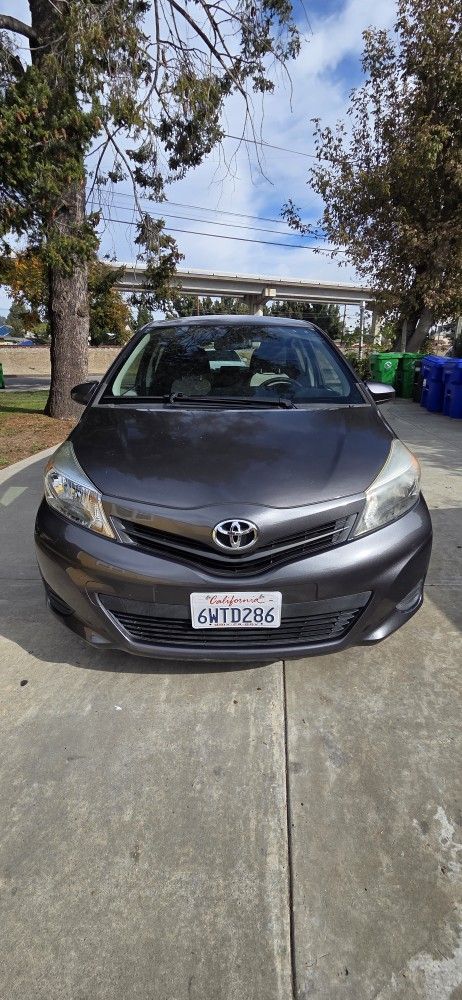 2012 Toyota Yaris