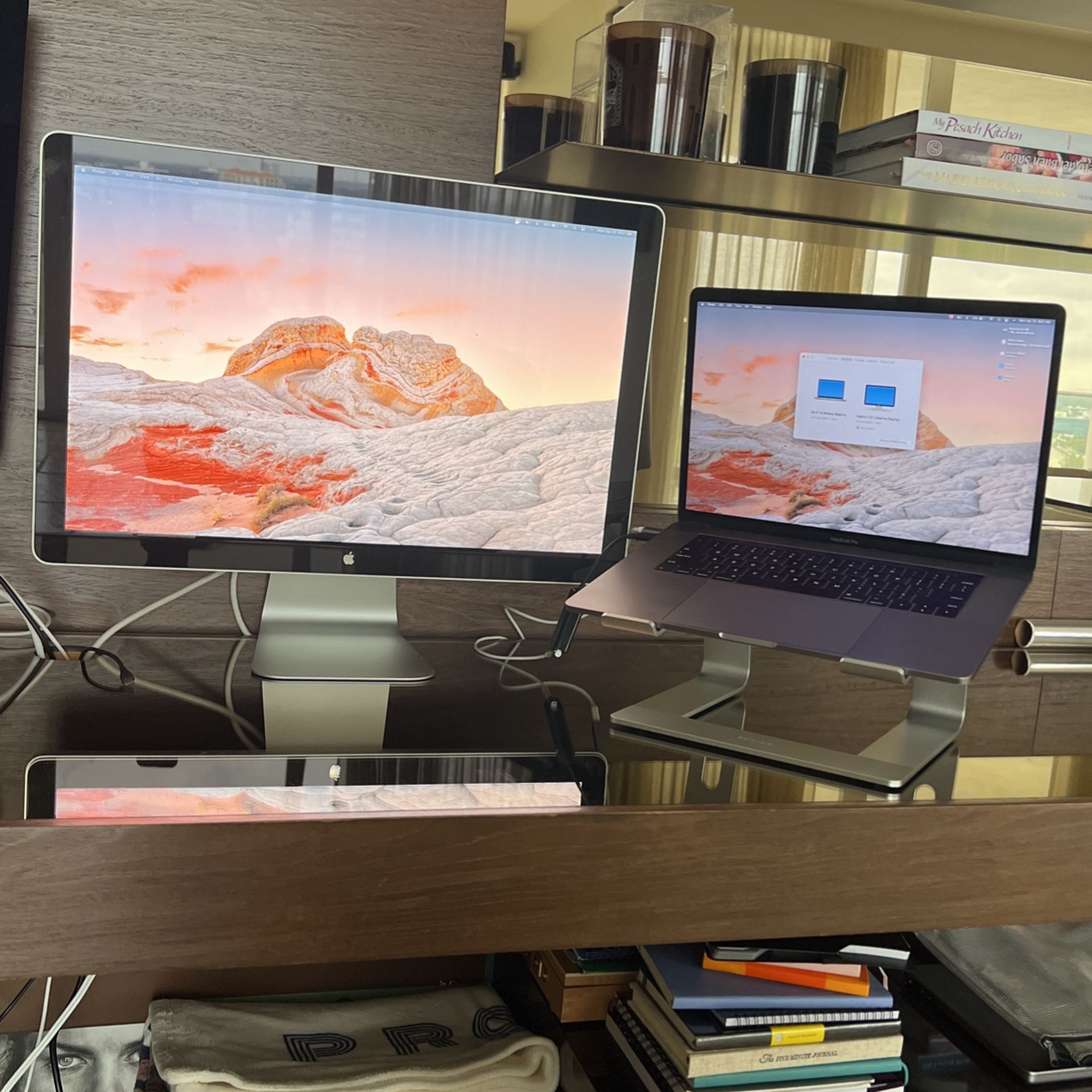 Macbook pro 15” With Monitor Set Up