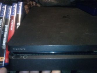 PS4 SLIM