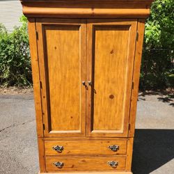 Elegant Solid Pine Wood Armoire – Spacious Storage Cabinet