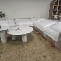 Brand New Gorgeous 6 piece modular Cloud Style Sectional Upholstered In Performance Fabric 