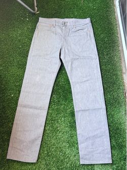 Used Grey Levi’s 501s size 32x34