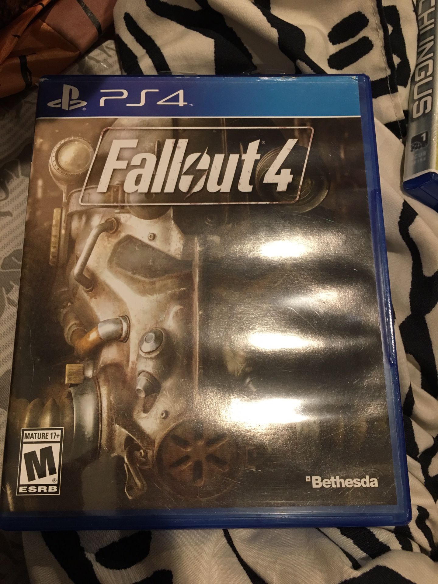 Fallout 4 PS4 game great condition