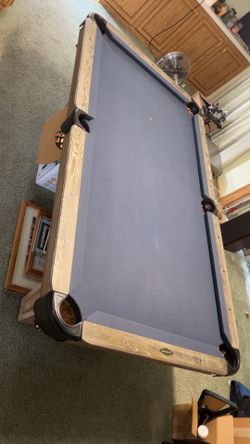 7ft brunswick pool table