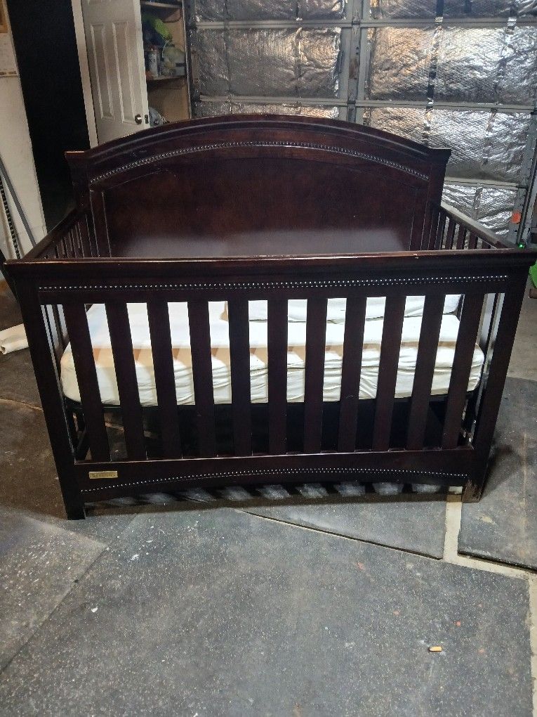 Nice, Sturdy, Crib