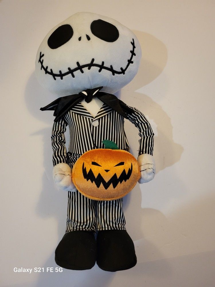 Jack Skellington Nightmare Before Christmas 19" Figurine