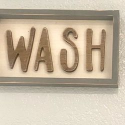 Bathroom Wall Decor 