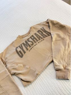 Gymshark Sweater