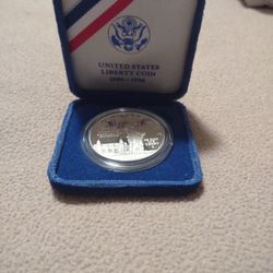 Liberty Ellis Island Coin 1oz Fine Silver 