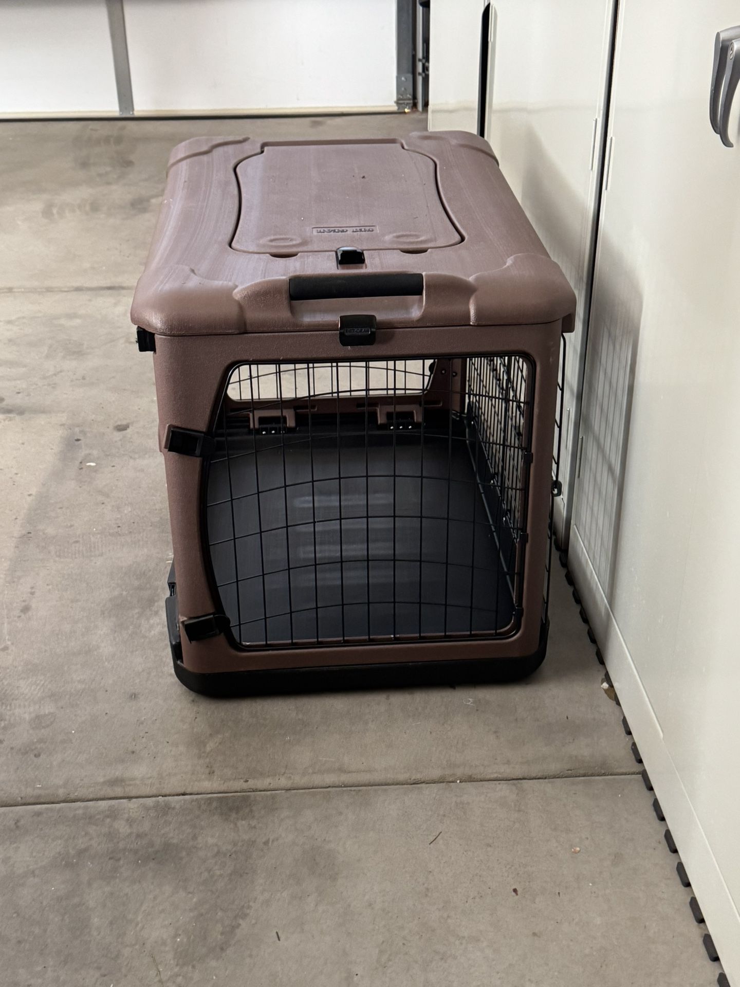 Pet Gear 4-Door Collapsible Wire Dog Crate — QUEEN CREEK