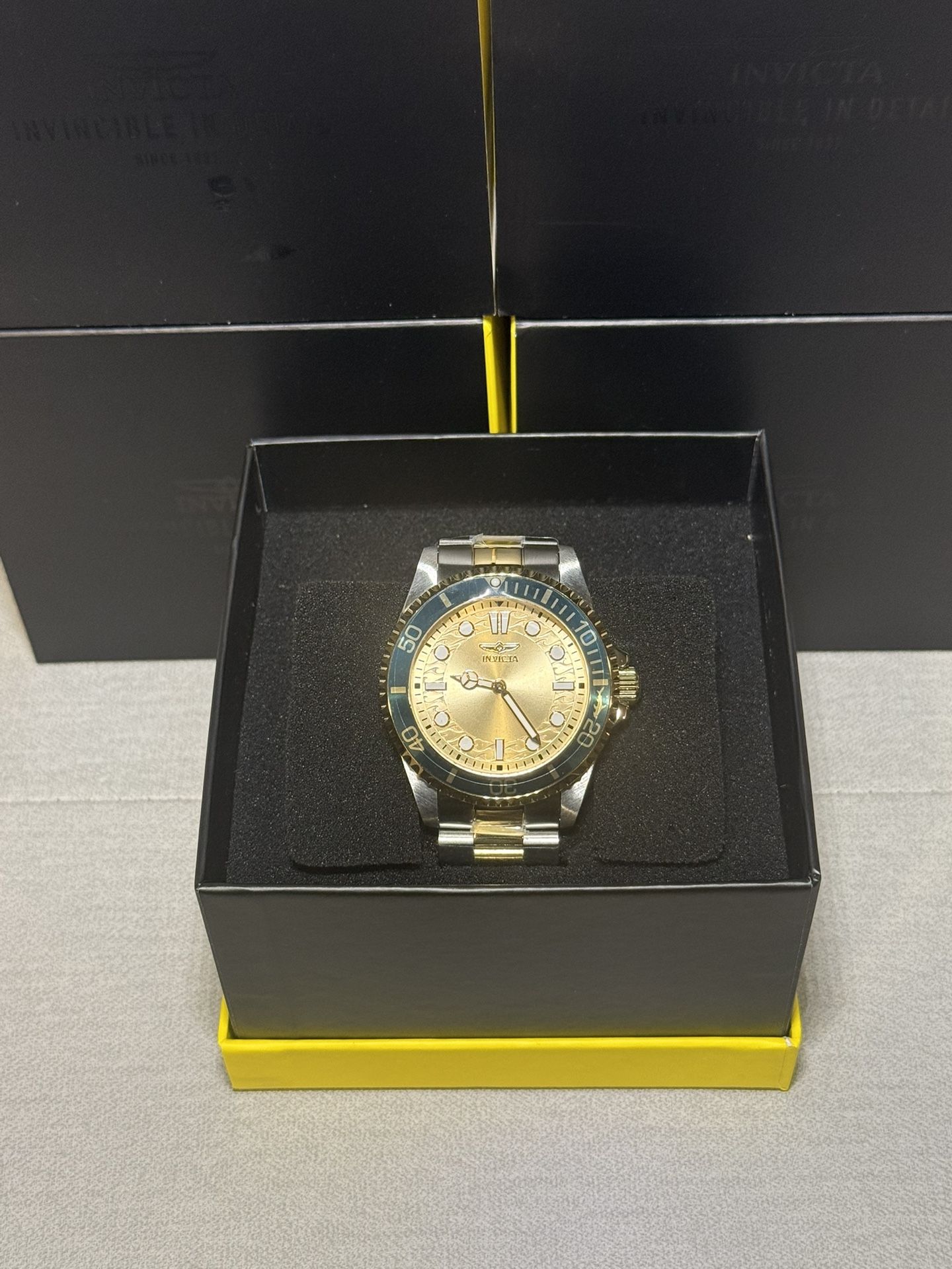 49697 - Invicta Pro Diver Men's Watch - 43mm, Gold, Steel