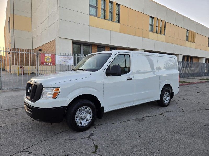 2022 Nissan NV