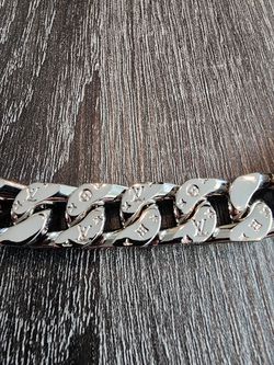 Louis Vuitton RARE Chain Link Bracelet- Monogram Rose Gold Tone,  Mens/Unisex for Sale in Chicago, IL - OfferUp