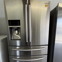 SAMSUNG 4 DOOR FRIDGE 36” (NO ICE ON ICEMAKER)