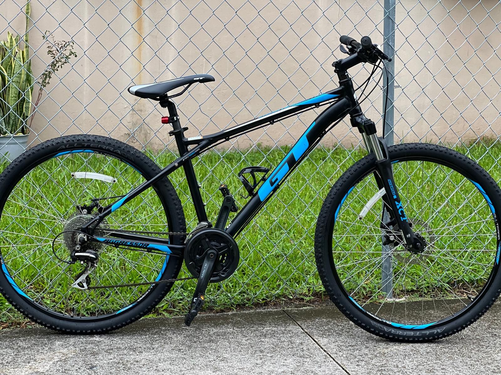 Used GT Aggressor Pro Mountain Bike, 27.5 Inch