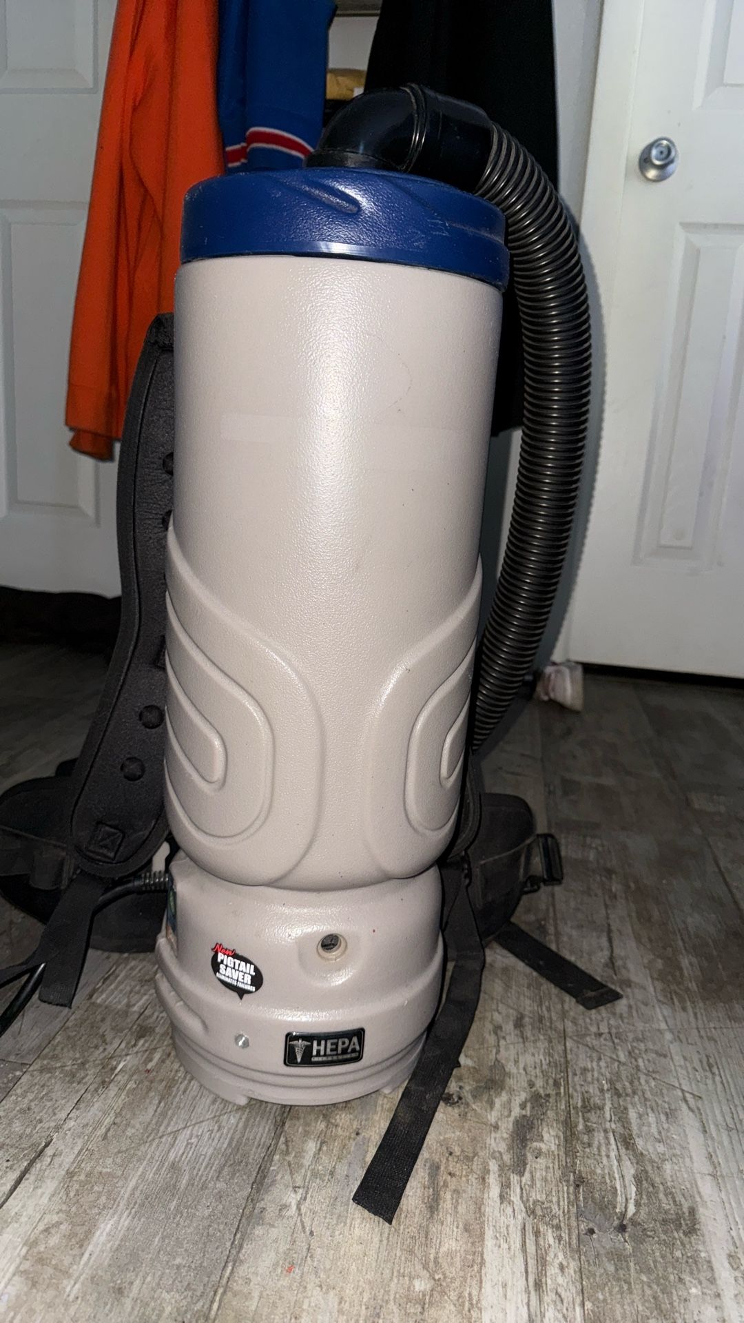 Backpack vacuum GREAT FOR business