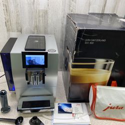 JURA Z8 Aluminum Espresso Machine With Manuals and Service Pouch Pre Owned Nice


