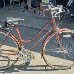 1980s Shwinn World Tourist Bicycle Vintage